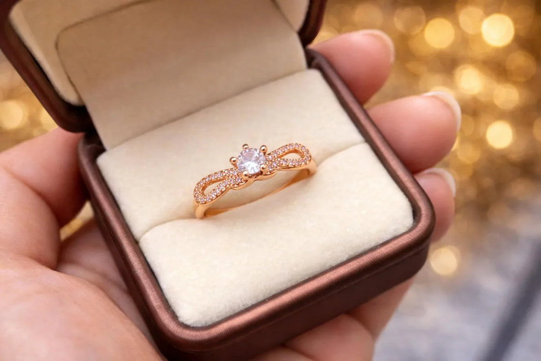 Zircon Ring-341 (White) Zircon Ring-341 (White)
